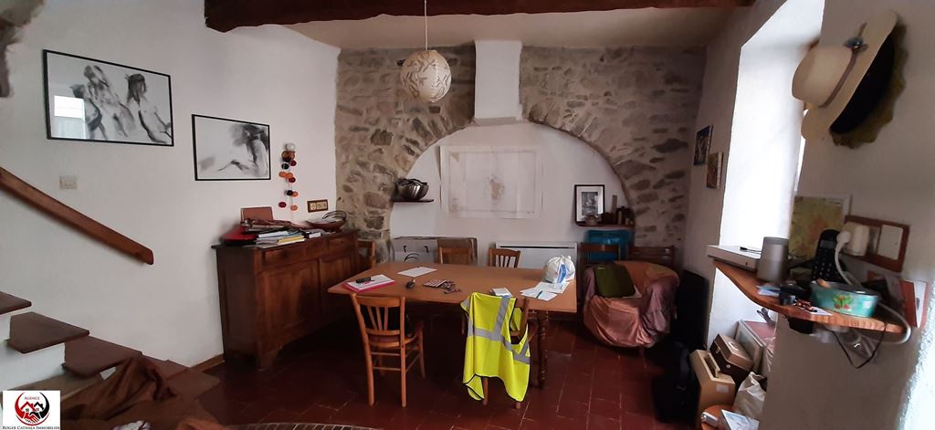 Maison ancienne GINESTAS (11120) Roger Cathala Immobilier' title= 'Maison ancienne GINESTAS (11120) Roger Cathala Immobilier