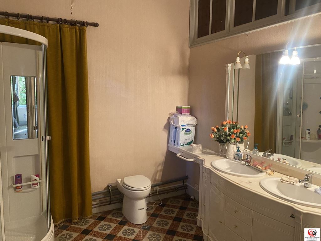 Maison de maître GINESTAS (11120) Roger Cathala Immobilier' title= 'Maison de maître GINESTAS (11120) Roger Cathala Immobilier