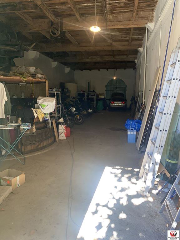 Maison de maître GINESTAS (11120) Roger Cathala Immobilier' title= 'Maison de maître GINESTAS (11120) Roger Cathala Immobilier